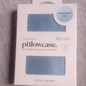 Kit Sch Satin Pillowcase in Blue 2/$20 Bundle (5 Avail)